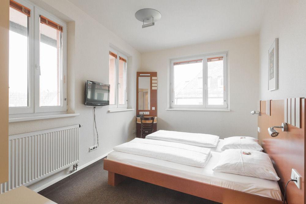 Hotel Lucas 3*